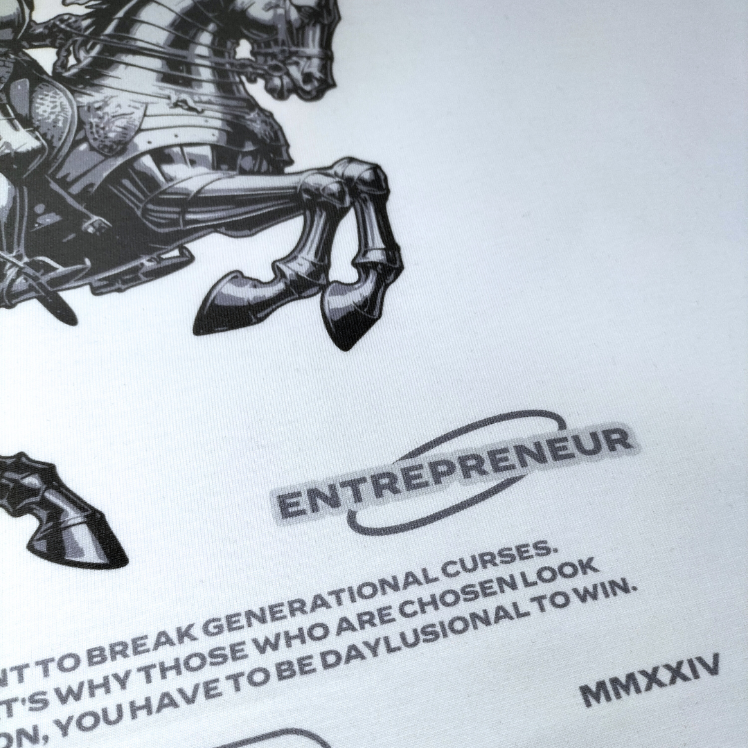 DAYLUSIONAL OVERSIZED T-SHIRT