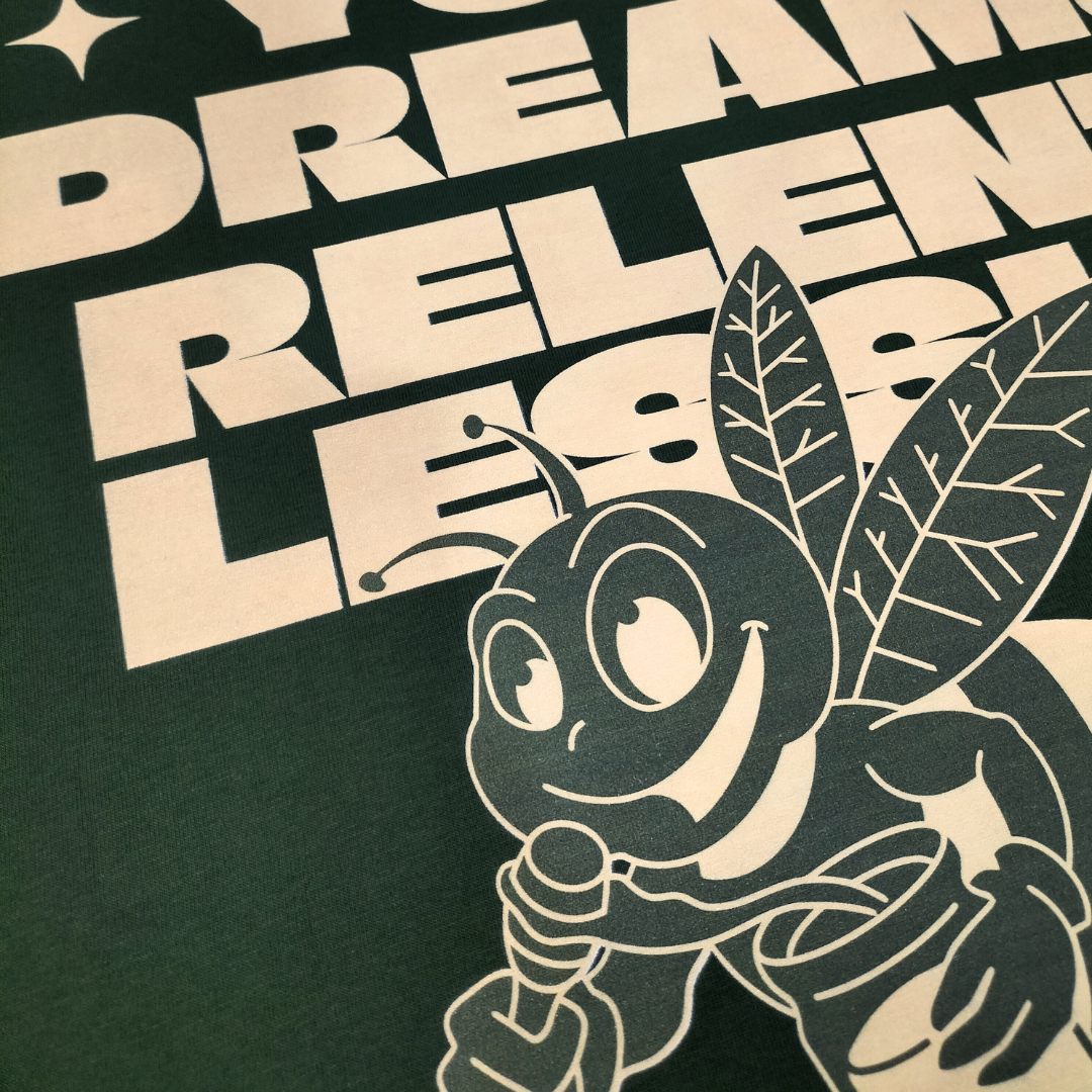 CHASE YOUR DREAMS OVERSIZED T-SHIRT