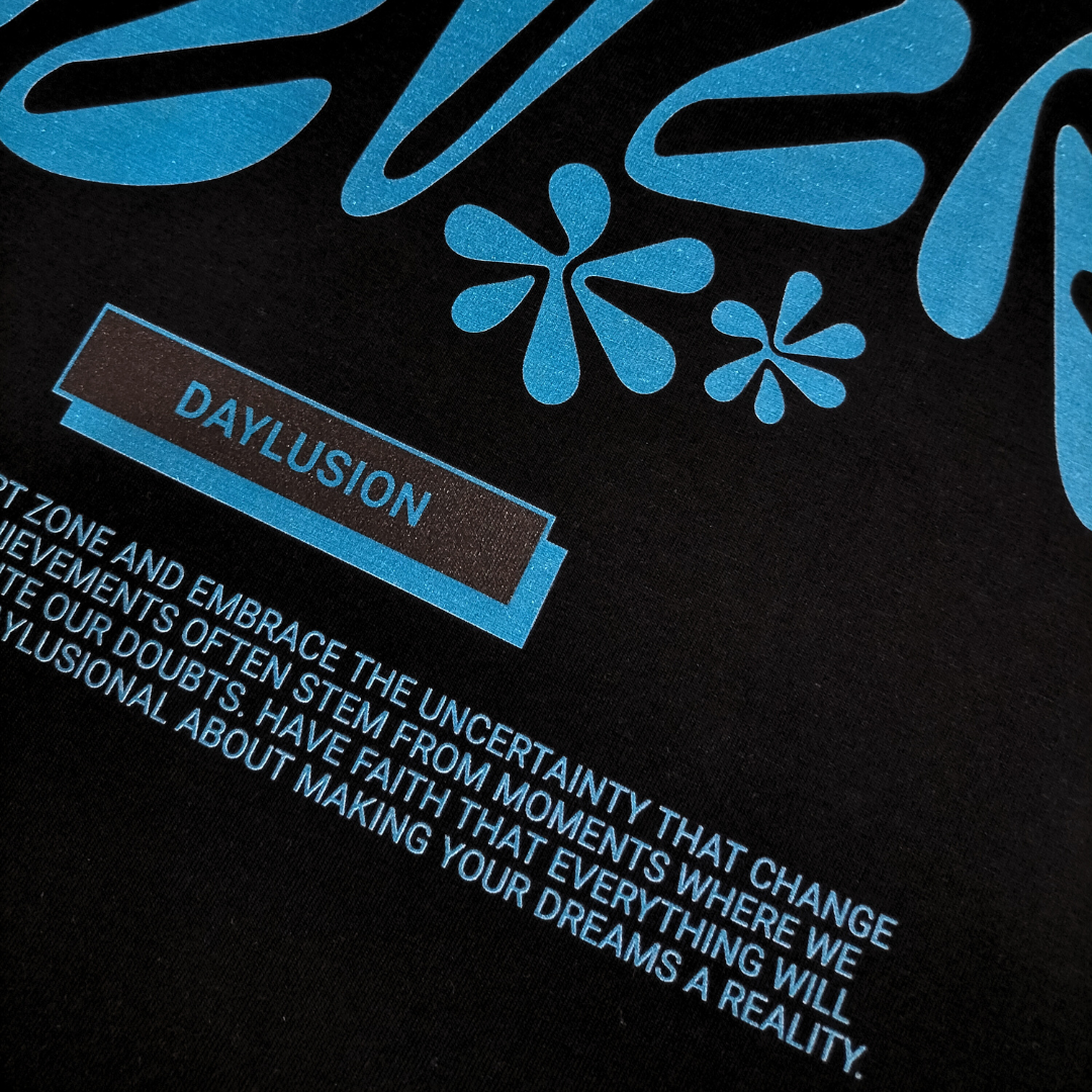 NOW OR NEVER OVERSIZED T-SHIRT